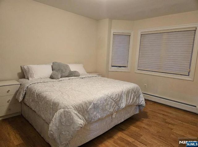 227B 5th B, Palisades Park, NJ 07650