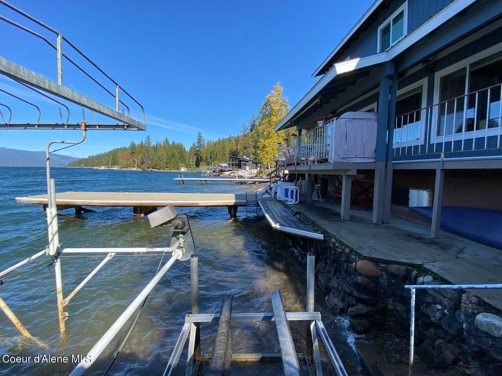 250 E Bottle Bay Rd, Sagle, ID 83860 photo 4