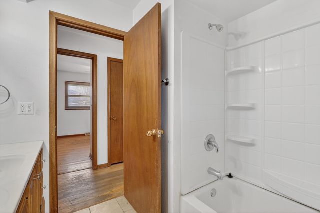 3001 Rutgers Place, Rockford, IL 61109