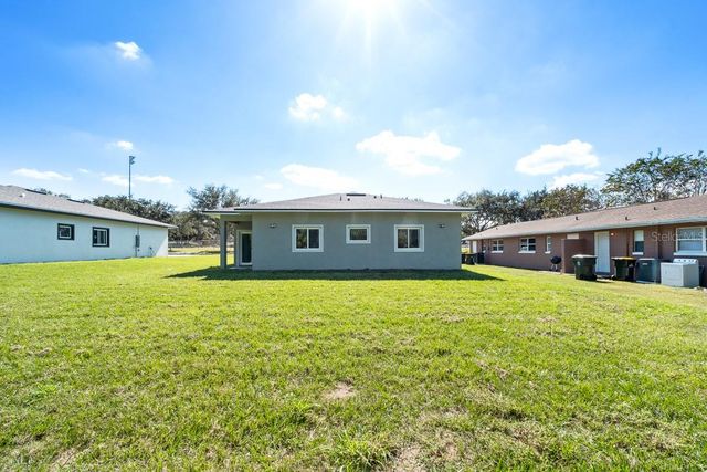 820 E DESOTO STREET, Clermont, FL 34711