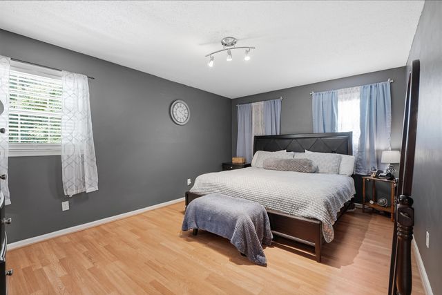 329 Peach Valley Drive, Spartanburg, SC 29303