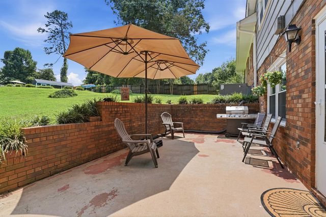 329 Peach Valley Drive, Spartanburg, SC 29303