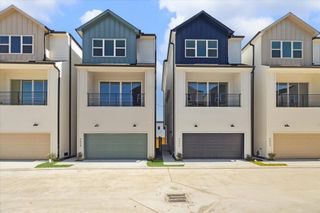 5605 Camino Encantado Drive, Houston, TX 77091