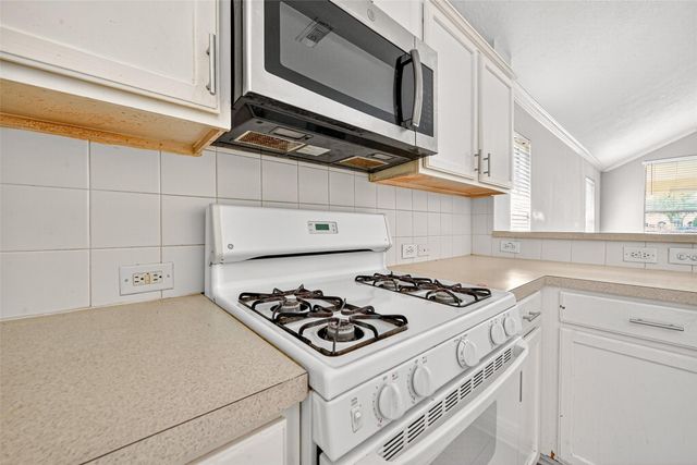 5615 Brookhollow Oaks Trail, Houston, TX 77084