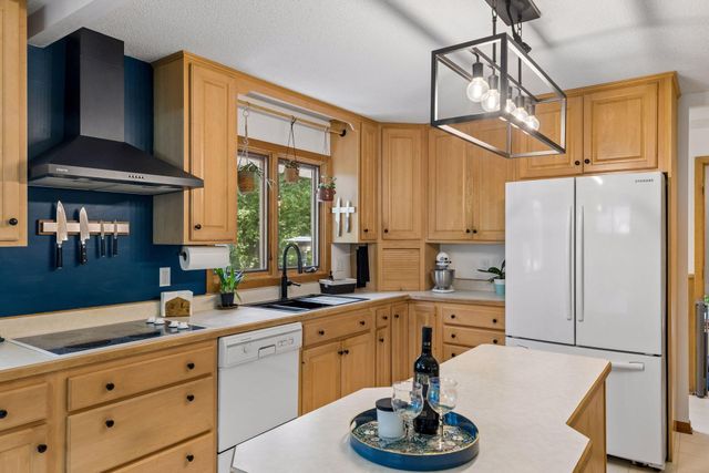 3535 Rustic Place, Shoreview, MN 55126