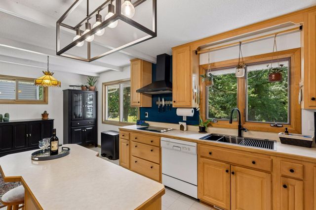3535 Rustic Place, Shoreview, MN 55126
