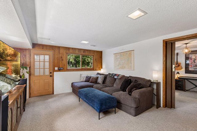 3535 Rustic Place, Shoreview, MN 55126
