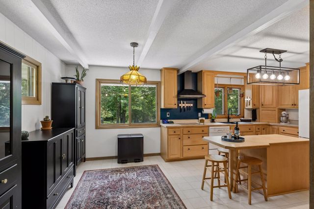3535 Rustic Place, Shoreview, MN 55126