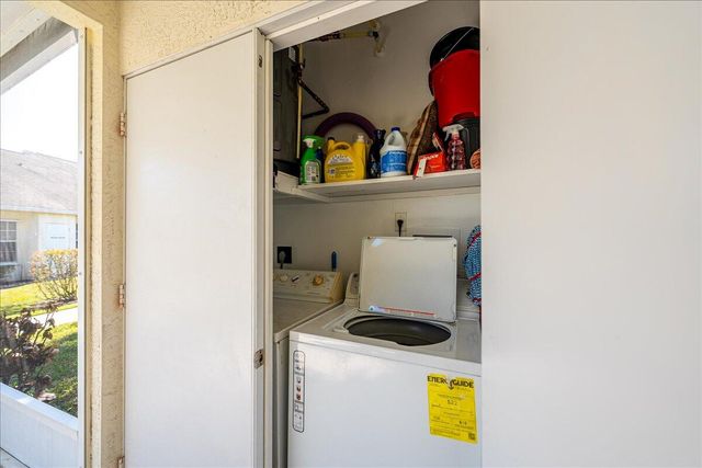 1827 Aynsley Way 5, Vero Beach, FL 32966