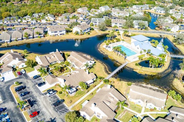 1827 Aynsley Way 5, Vero Beach, FL 32966