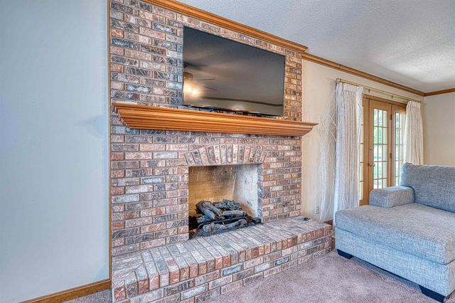 3802 Maxwell Court, Evansville, IN 47715