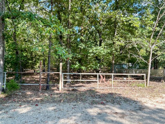 2480 County Road 44550, Paris, TX 75462