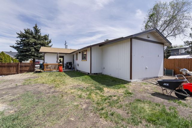 2667 NE Jones Road, Bend, OR 97701