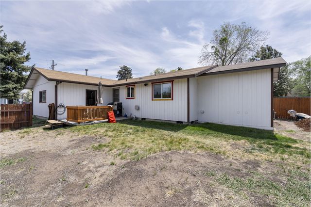 2667 NE Jones Road, Bend, OR 97701
