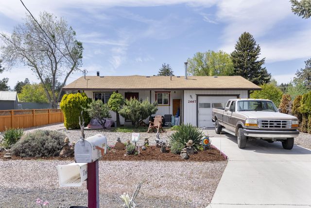 2667 NE Jones Road, Bend, OR 97701