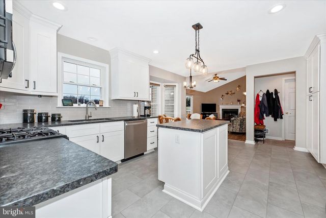 3410 TUCKAWAY DR, Mount Airy, MD 21771