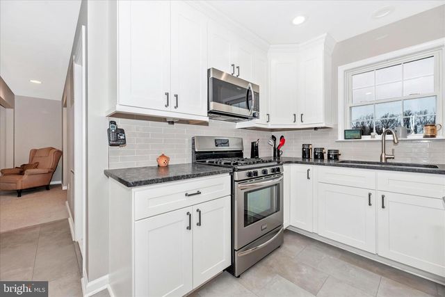 3410 TUCKAWAY DR, Mount Airy, MD 21771