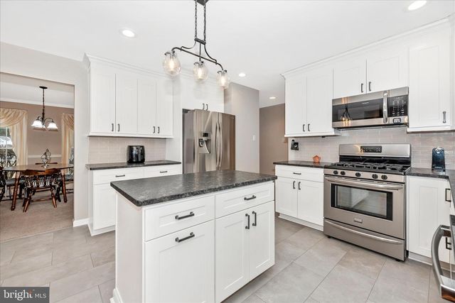 3410 TUCKAWAY DR, Mount Airy, MD 21771