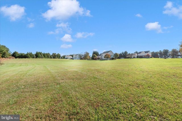 3410 TUCKAWAY DR, Mount Airy, MD 21771