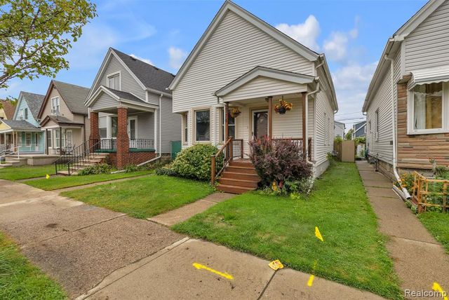 2176 Trowbridge Street, Hamtramck, MI 48212