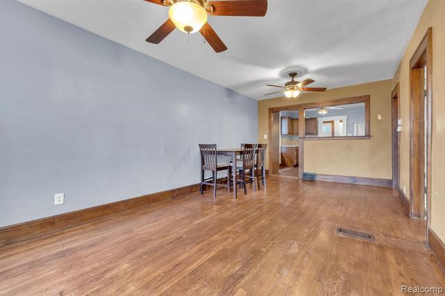 2176 Trowbridge Street, Hamtramck, MI 48212