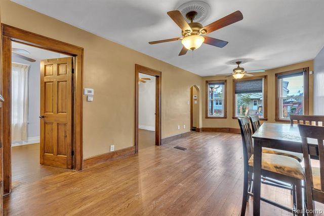 2176 Trowbridge Street, Hamtramck, MI 48212