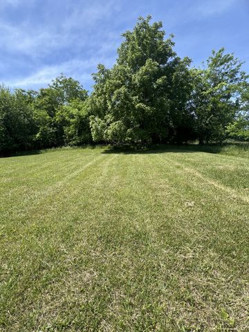 23 Preston Ln, Elmwood, TN 38560