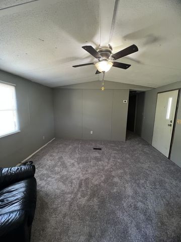 23 Preston Ln, Elmwood, TN 38560