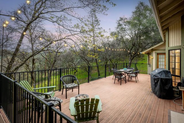 17678 Minnow Way, Penn Valley, CA 95946