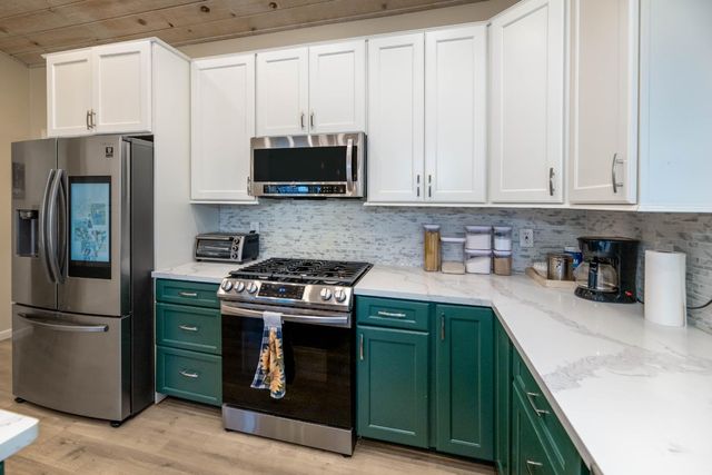 17678 Minnow Way, Penn Valley, CA 95946