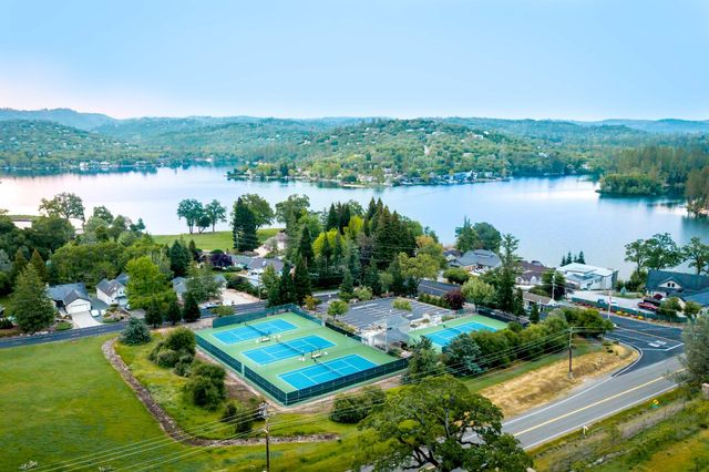 17678 Minnow Way, Penn Valley, CA 95946