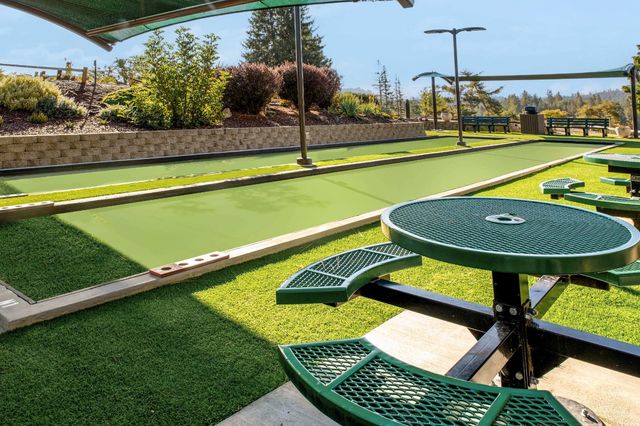 17678 Minnow Way, Penn Valley, CA 95946