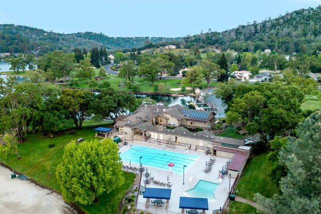 17678 Minnow Way, Penn Valley, CA 95946