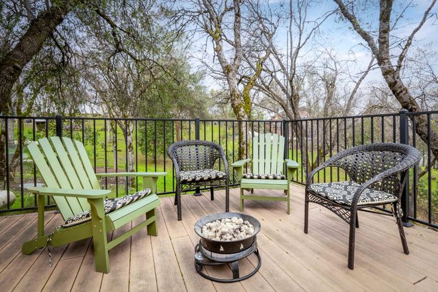 17678 Minnow Way, Penn Valley, CA 95946