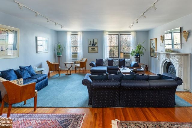 2550 Independence Avenue 6CD, Bronx, NY 10463