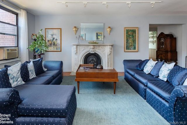 2550 Independence Avenue 6CD, Bronx, NY 10463