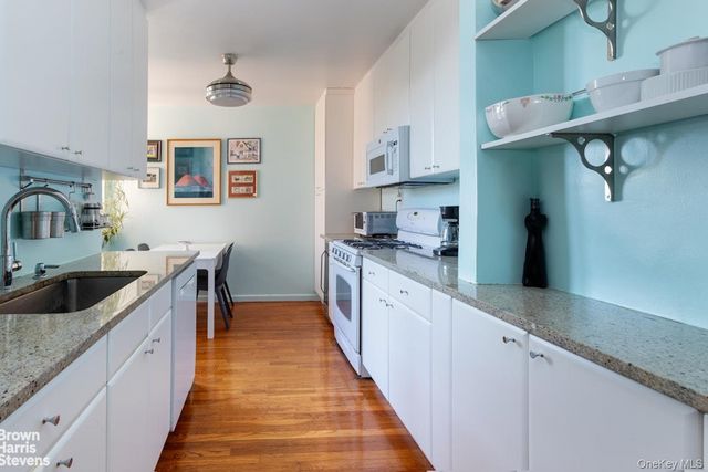 2550 Independence Avenue 6CD, Bronx, NY 10463