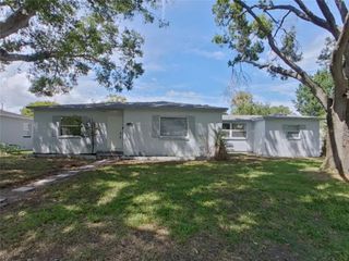 2311 35TH AVENUE N, St Petersburg, FL 33713