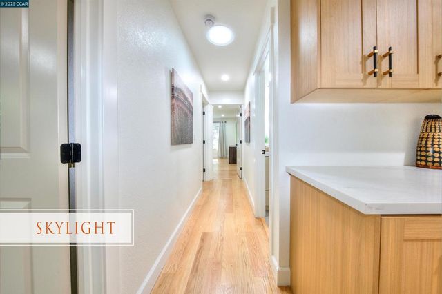 118 Sparrow Dr, Hercules, CA 94547