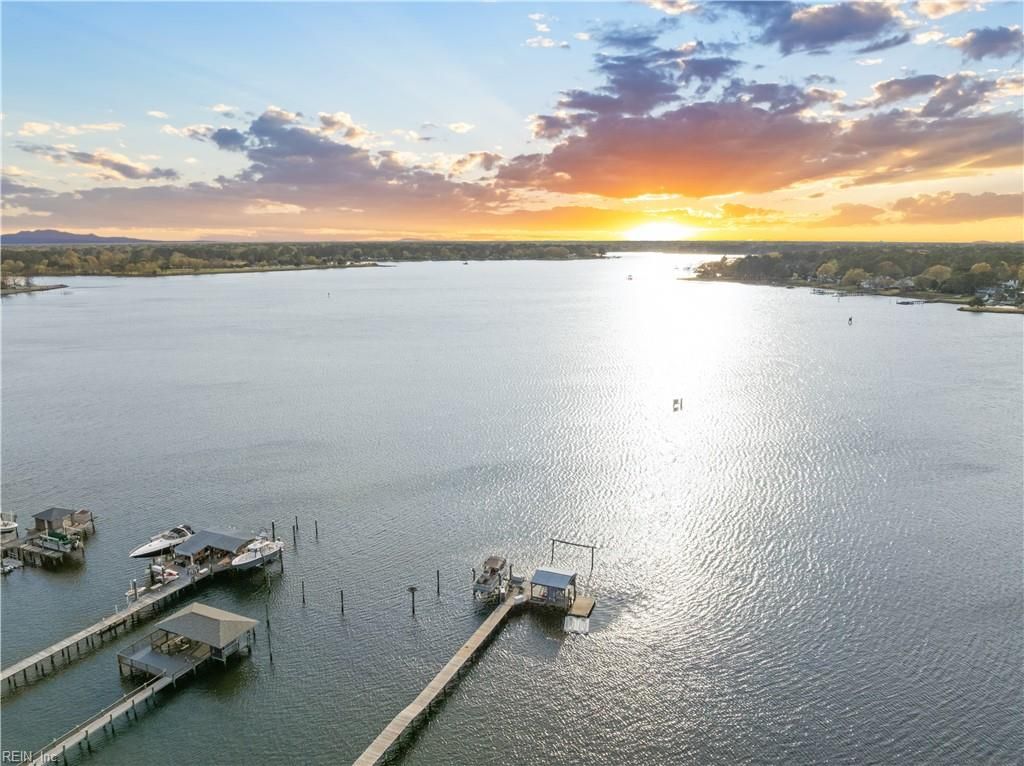 401 Riverside DR, Portsmouth, VA 23707