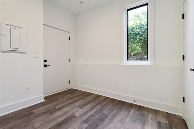 367 Parkway NE Drive 9, Atlanta, GA 30312