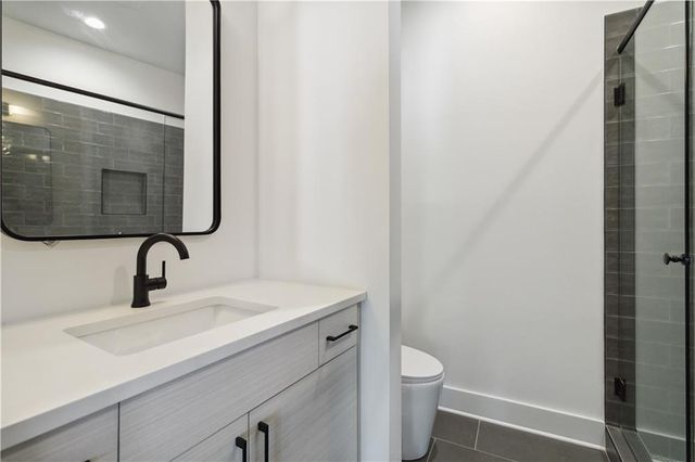 367 Parkway NE Drive 9, Atlanta, GA 30312