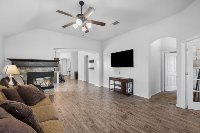 6504 Pecos Hill Lane, Fort Worth, TX 76123