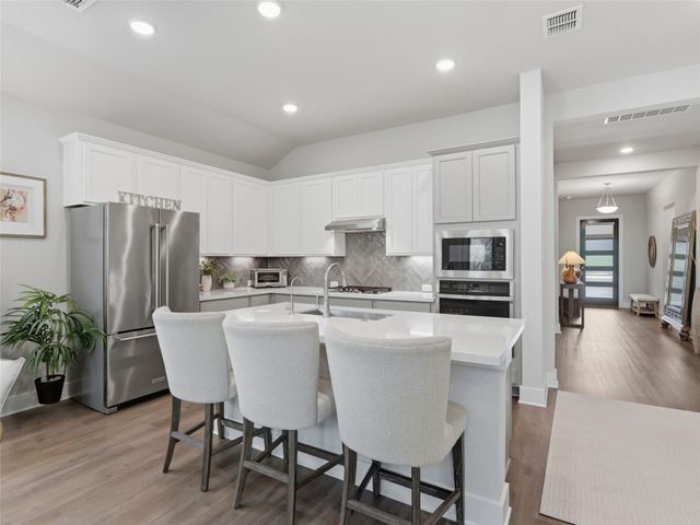333 Glenwood RNCH, Cibolo, TX 78108