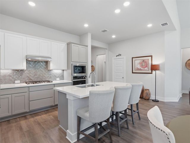 333 Glenwood RNCH, Cibolo, TX 78108