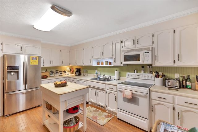 303 asbury Circle, Easley, SC 29640