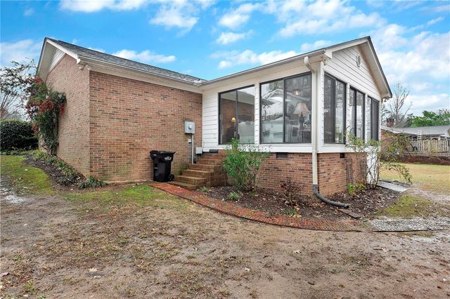 303 asbury Circle, Easley, SC 29640