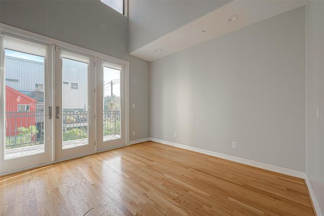 2721 Austin Street, Houston, TX 77004