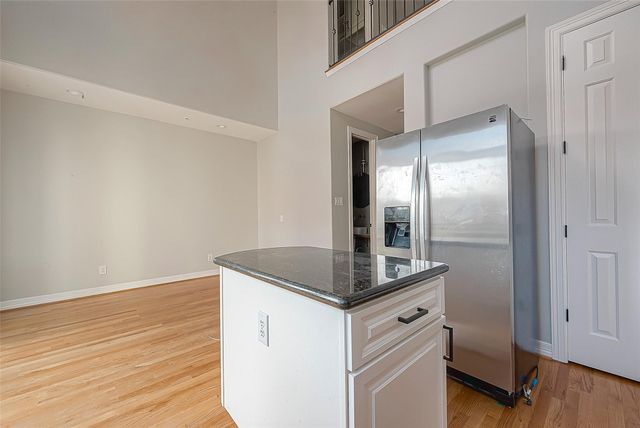 2721 Austin Street, Houston, TX 77004