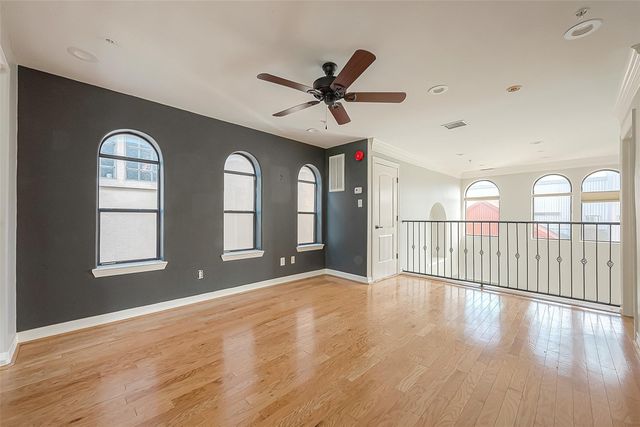 2721 Austin Street, Houston, TX 77004